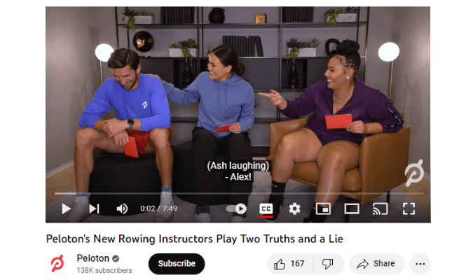 Captura de pantalla de un video de YouTube de Peloton: los nuevos instructores de remo de Peloton juegan Two Trusts and a Lie